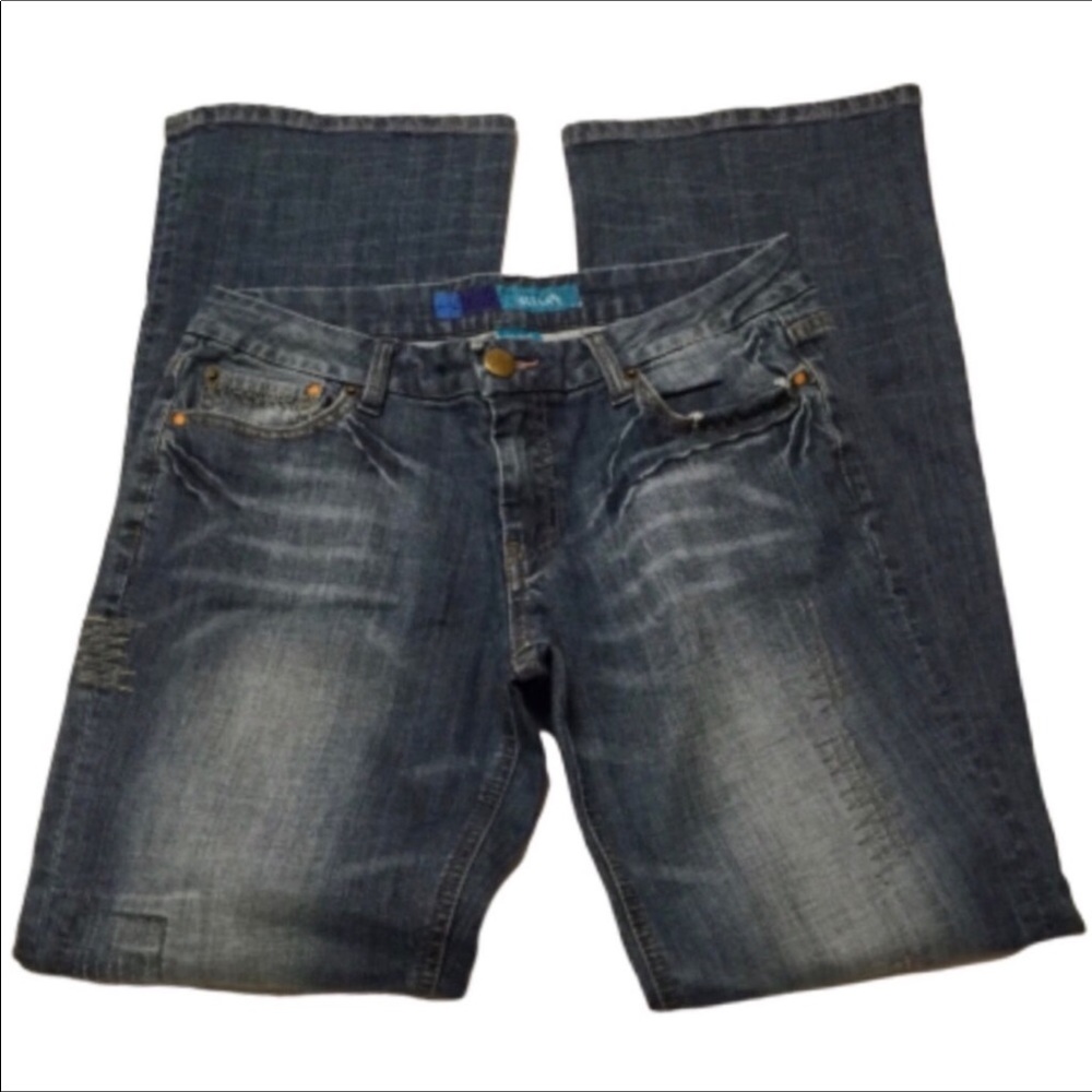 dELIA’s Boot Cut Distressed Mid Rise Jeans 9/10 - Picture 2 of 8